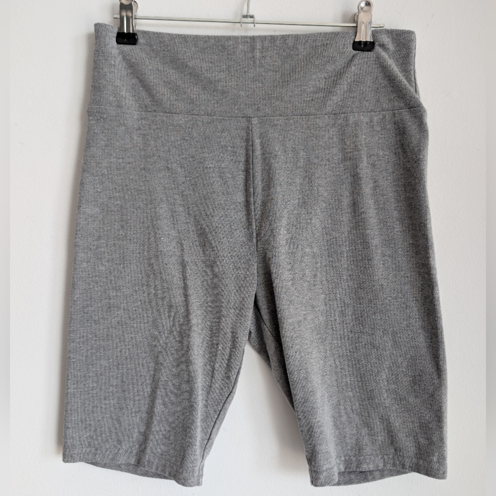 Wild Fable Medium Grey Biker Shorts - Picture 2 of 3